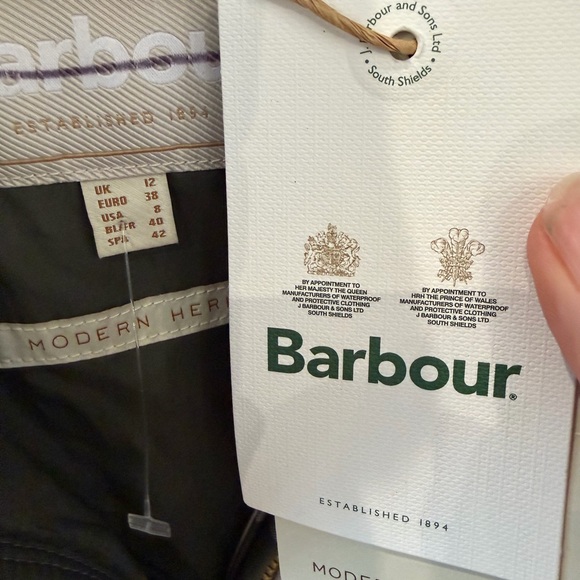 Barbour Germaine Tartan Quilted Puffer Jacket - Picture 3 of 3